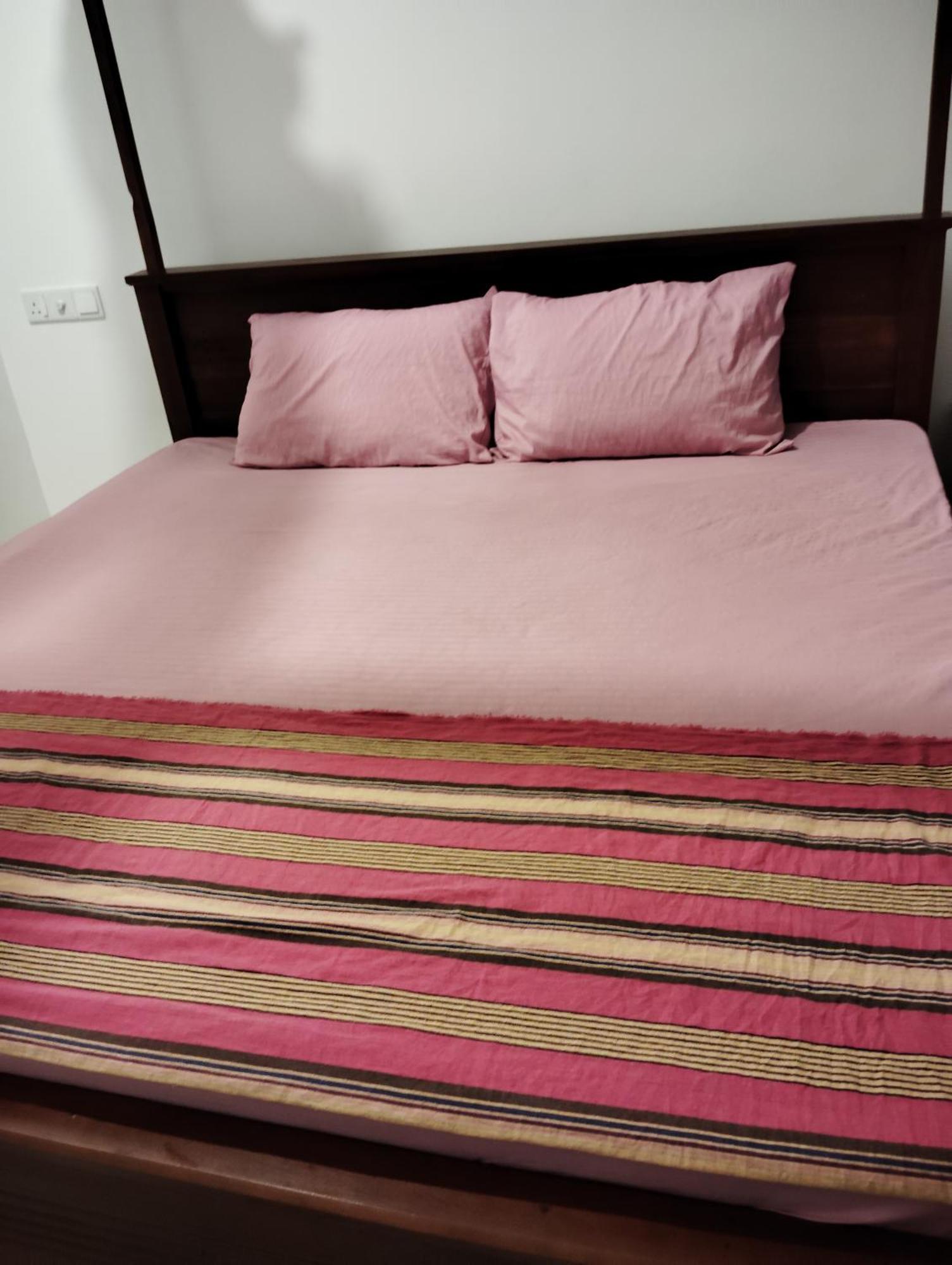 Hotel Navodya Guest Mirissa Habitación foto